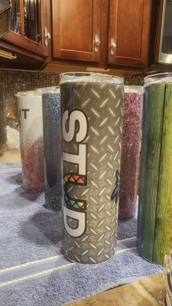 STUD diamond plate tumbler